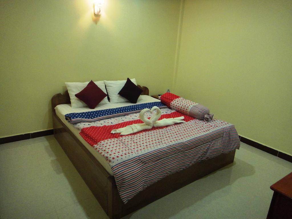 Khemra I Guesthouse Kampot Δωμάτιο φωτογραφία