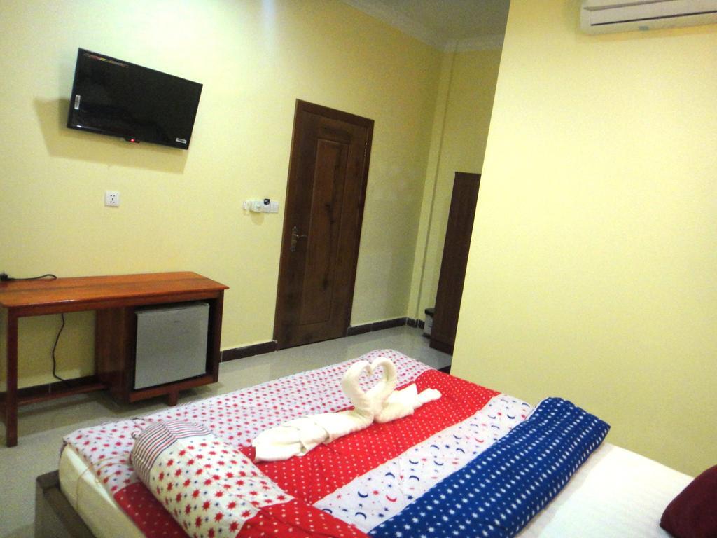 Khemra I Guesthouse Kampot Δωμάτιο φωτογραφία